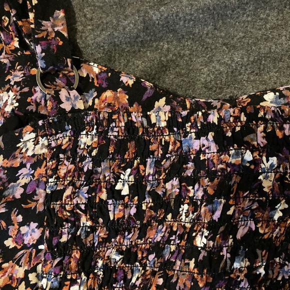 Sundress - Picture 4 of 5